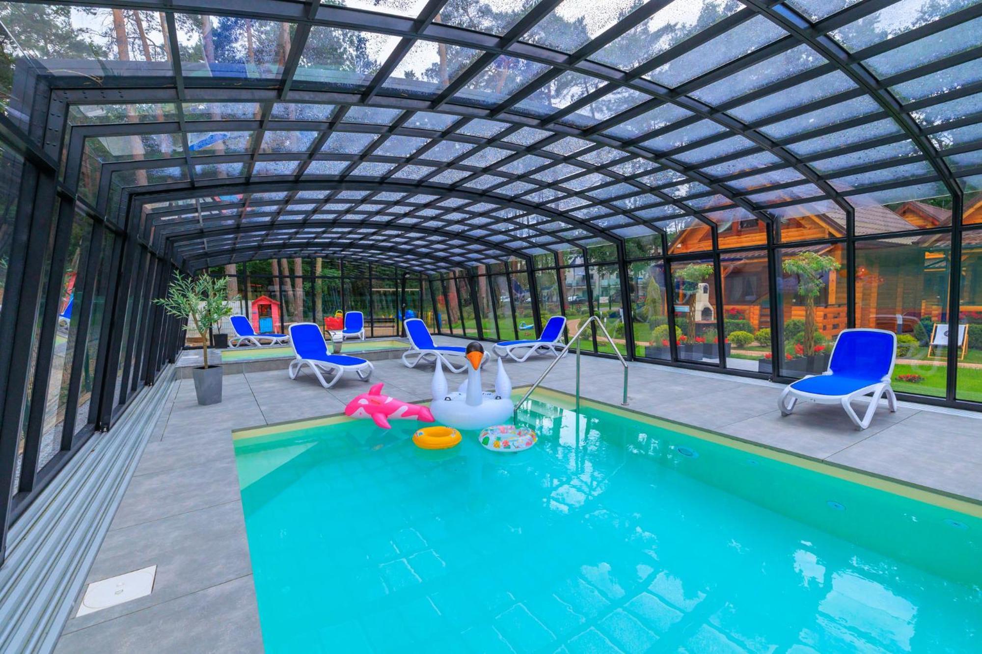 Bajkowe Domki โปเบียโรโว ภายนอก รูปภาพ